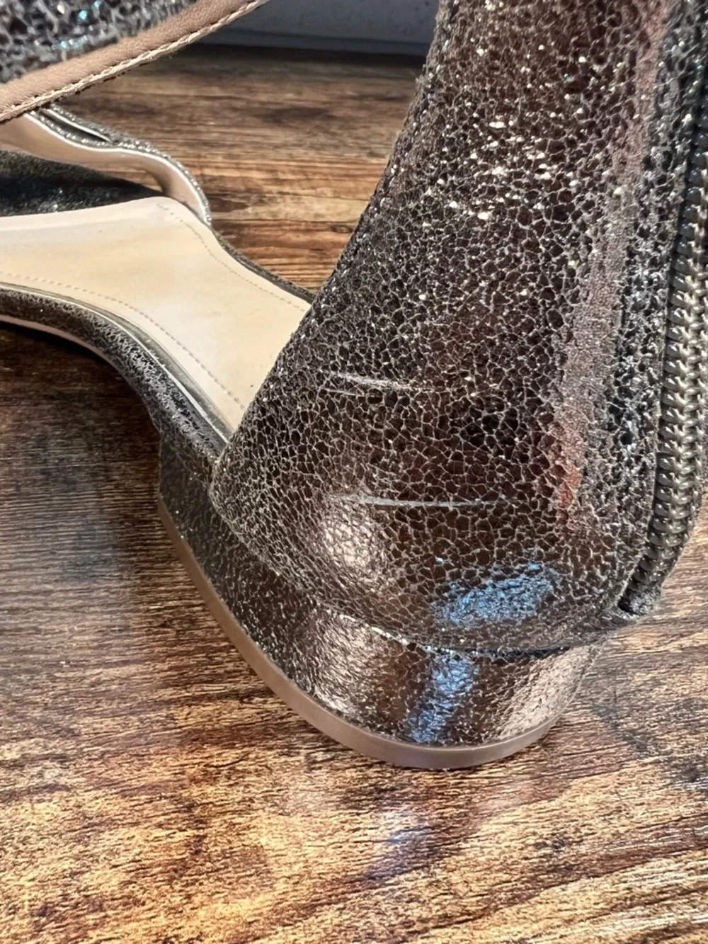 WHBM Cora Sandal Metallic Gold Ankle Strap Open Toe Buckle Dressy women's 7.5